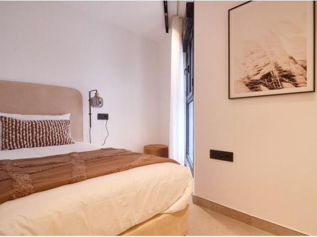 Estrena vivienda en Fuengirola con visita a piso piloto
