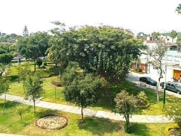 Estreno Vista a parque Cuarto con bano a una cuadra de la loma Amarilla Surco