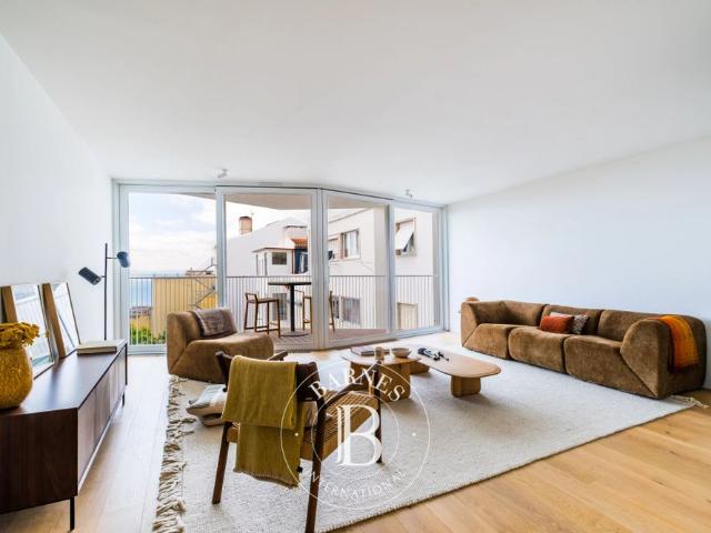 Estrela, Appartement 3 Chambres 170 m² en location