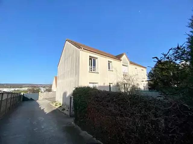 Epône 78680 Achat / Vente appartement 1 pièce t1 cave