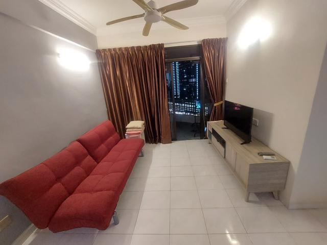 EPark Condo 3Bedrooms 2baths Fully Furnished Renovated 1CCarpark