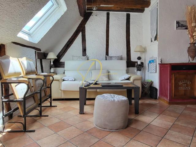 EPERNON: Bel appartement F2 de 54.39 m²