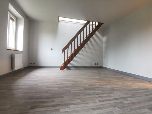 EPERNON / Location Appartement 2 Pièces 36 m²