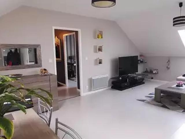 Epernon 28230 Achat / Vente appartement 3 pièces t3 au dernier étage parking