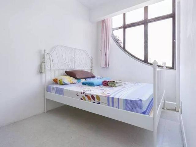 EpicView Ensuite 1+1 at chinatown. Room code: 9211