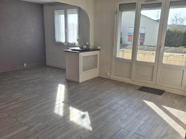 EPINAL Appartement T4