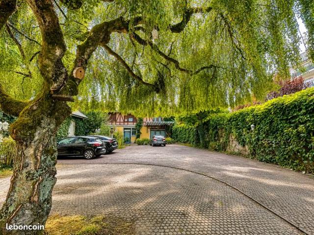 ÉPINAL Quartier Préfecture – ADRESSE RECHERCHÉE – APPARTEMENT 81 M² AVEC JARDIN ET PARKING