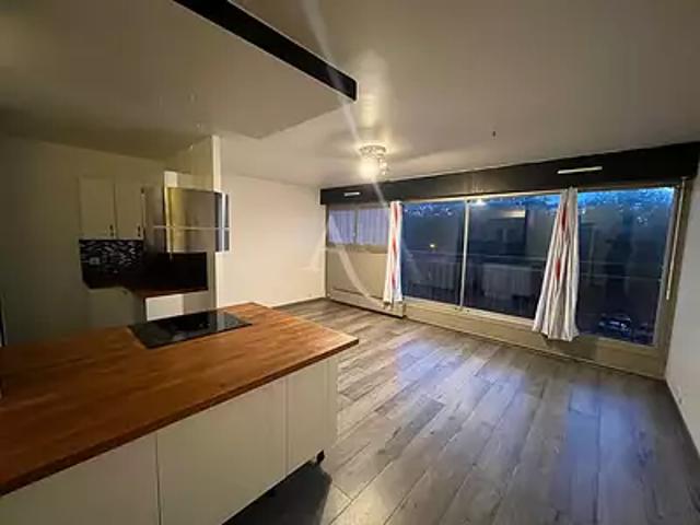 Epinay sous Sénart 91860 Location appartement 1 pièce t1 cave parking