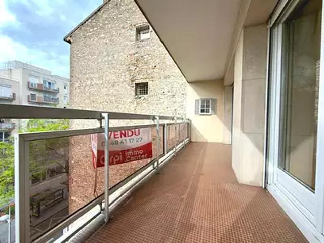 Epinay sur Seine 93800 Achat / Vente appartement 3 pièces t3 terrasse cave