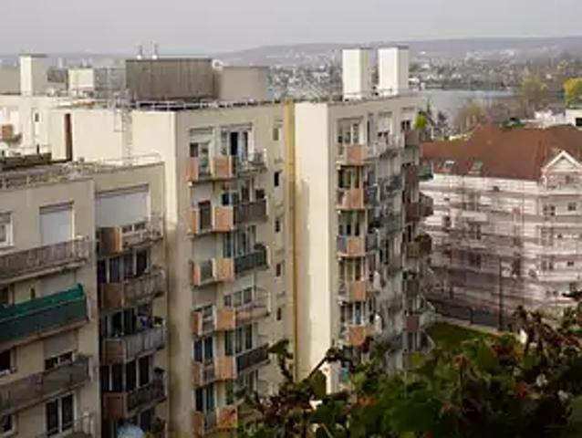 Epinay sur Seine 93800 Achat / Vente appartement 4 pièces t4 terrasse cave