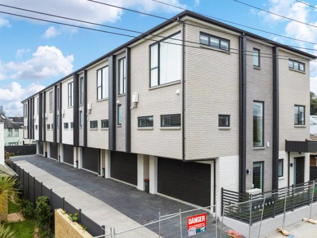 epsom, 4 bedrooms