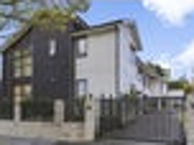 Epsom, 4 bedrooms, $1150 pw