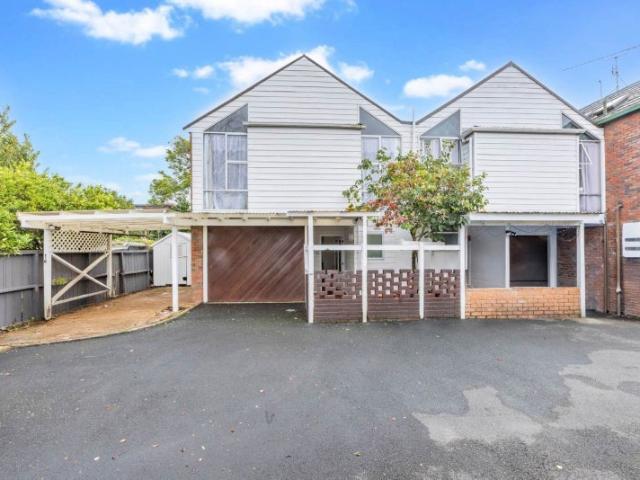 epsom, 4 bedrooms