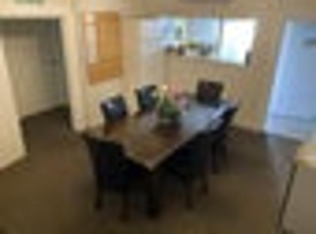 Epsom, 1 bedroom, $260 pw