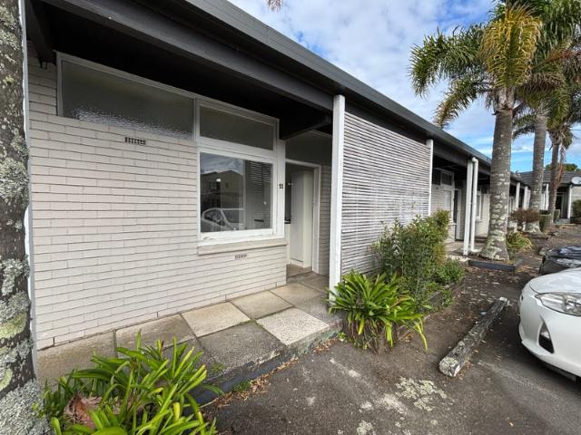 epsom, 1 bedroom