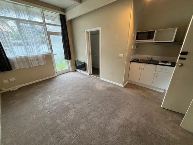 epsom, 1 bedroom