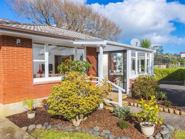 epsom, 2 bedrooms