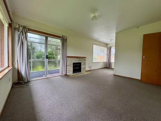 epsom, 2 bedrooms