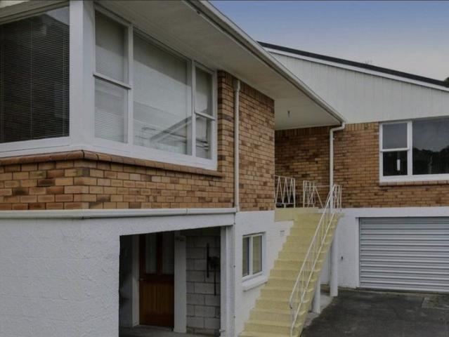epsom, 2 bedrooms