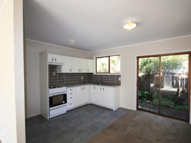 epsom, 2 bedrooms