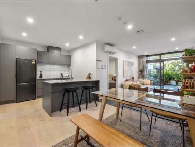 epsom, 3 bedrooms
