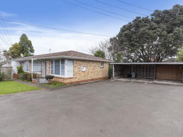 epsom, 3 bedrooms