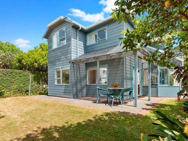 epsom, 3 bedrooms