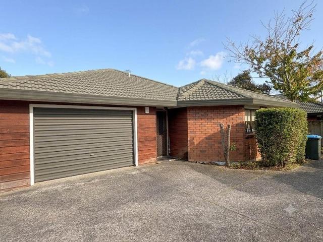 epsom, 3 bedrooms