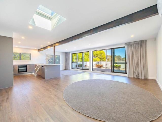 epsom, 3 bedrooms