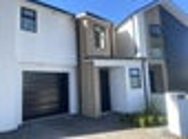 Epuni, 2 bedrooms, $695 pw
