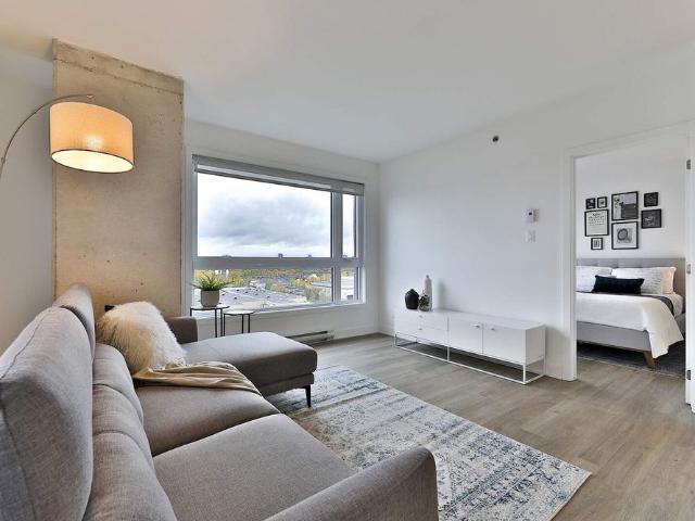 EQ8 Apartments