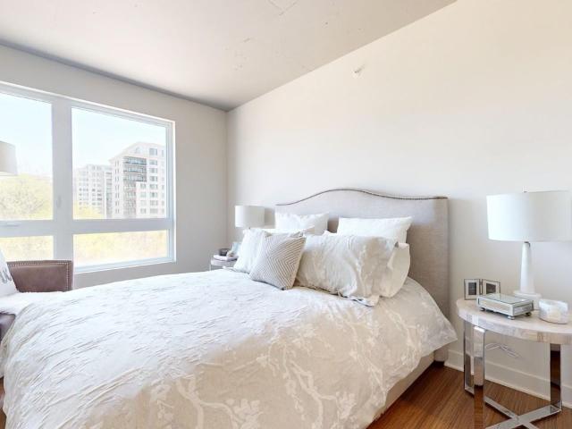 EQUINOXE Saint Elzéar Phase 3 2 Bedroom Apartment for Rent at 3830 Boul Saint Elzéar O, Laval, QC H7P 0N6 Chomedey