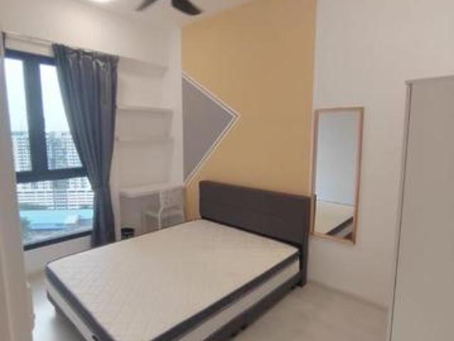 Equine Residence 4 room Fully furnished Equine Serdang Seri Kembangan