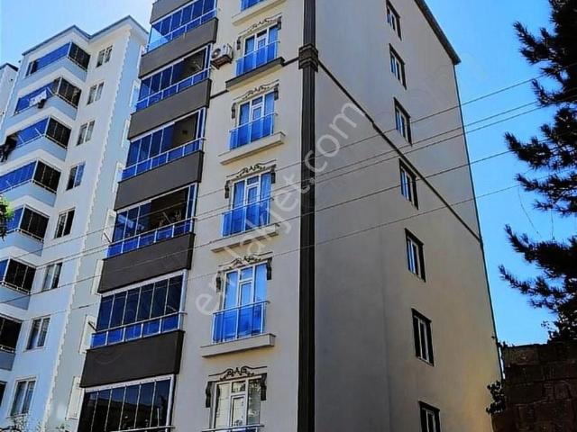 Er taştan Karamanlı Mah Satılık 3+1 Lüks Daire