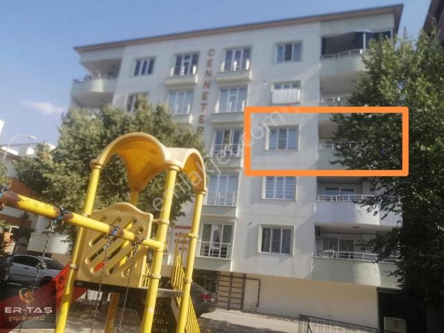 Er taş'tan Pazarcık Ahmet Bozdağ Taziye Evi Yanında Geniş 3+1