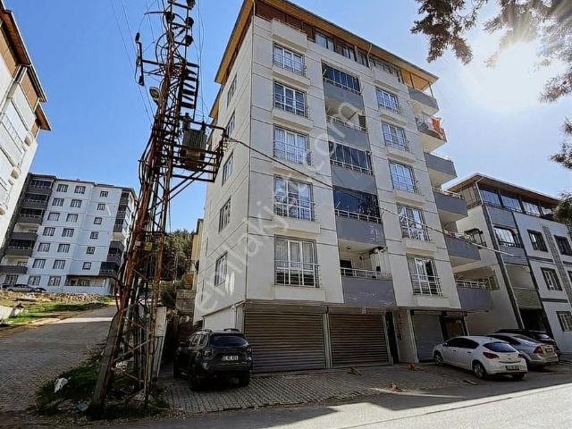 Er taş Gayrımenkul'den Satılık 3+1 Daire. fiyat Düştü