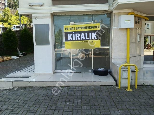 Ermax'dan Çamlıkta Kiralık Dükkan İşyeri