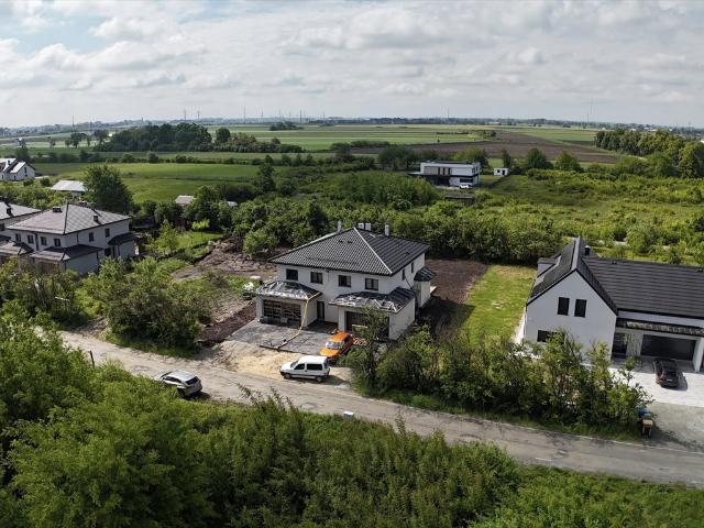 Żerniki Wrocławskie, Lipowa, 140 m2