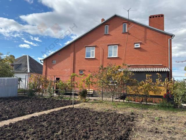 Черноморский пгт, Лермонтова ул,43
