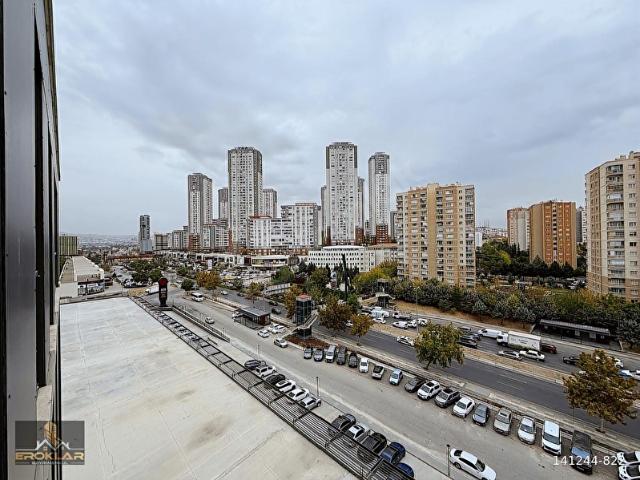EROKLAR'DAN ANADOLU BULVARI ÜZERİ BULVARA CEPHE KATTA 110M2 OFİS