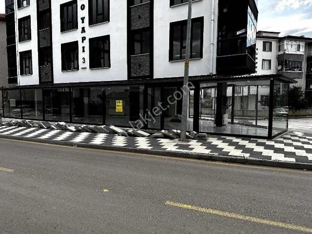 Erol Emlak Tan Aydınlıkevler Mah 220m2 Dükkan