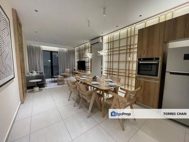 Erat Residences