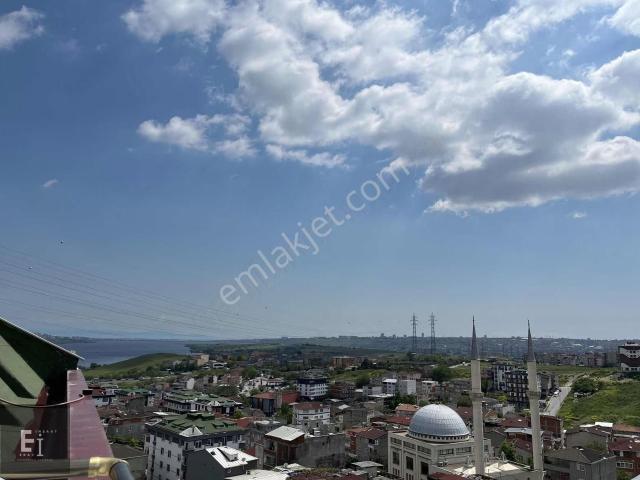 Eray Emlak'tan Satılık Göl Manzaralı 3+2 Dubleks