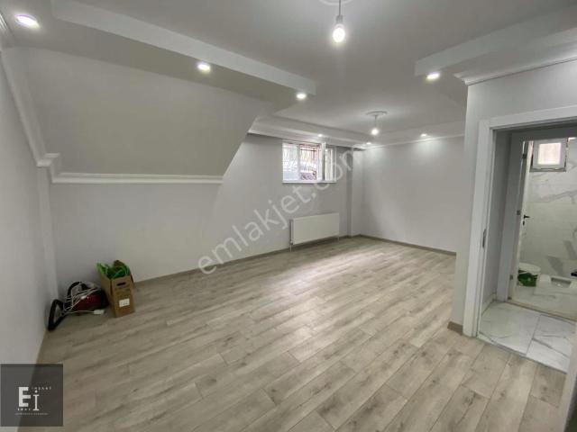 Eray Emlak'tan Satılık Tek Daire Üzeri 2+1 85m2 Daire