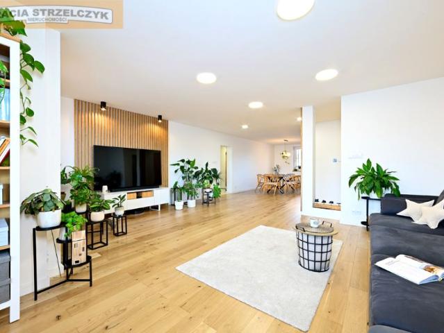 Erazma z Zakroczymia 141 m², Warszawa