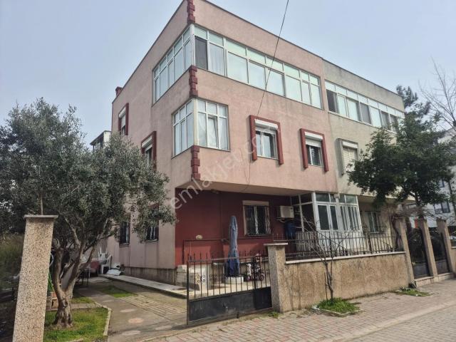 Era Söz Den Bandırma Sunullah Mah.de Satılık 3 Katlı Müstakil Ev