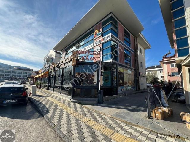 Erasta Avm Yanı 2+1 Ofis | Merkezi | Cadde Üzeri | Geniş