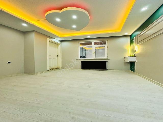 Ercin Yapı'dan Geniş Merkezi Konumda 3+1 Satılık Bahçe Katı !