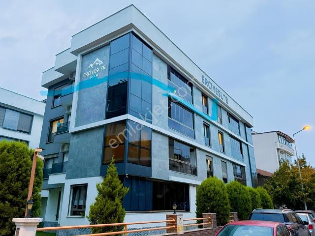 Erciyesler İnşaat İmzalı Veranda Suites Sitesinde Satılık Daire