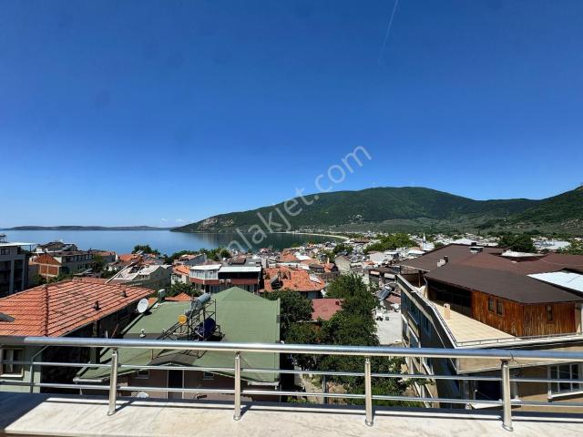 Erdek Ocaklar Da Deniz Manzaralı Satılık Dublex Daire